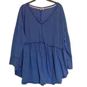 Umgee Womens Plus Size 1XL Blue Striped Blouse Relaxed Fit V Neck Babydoll EUC